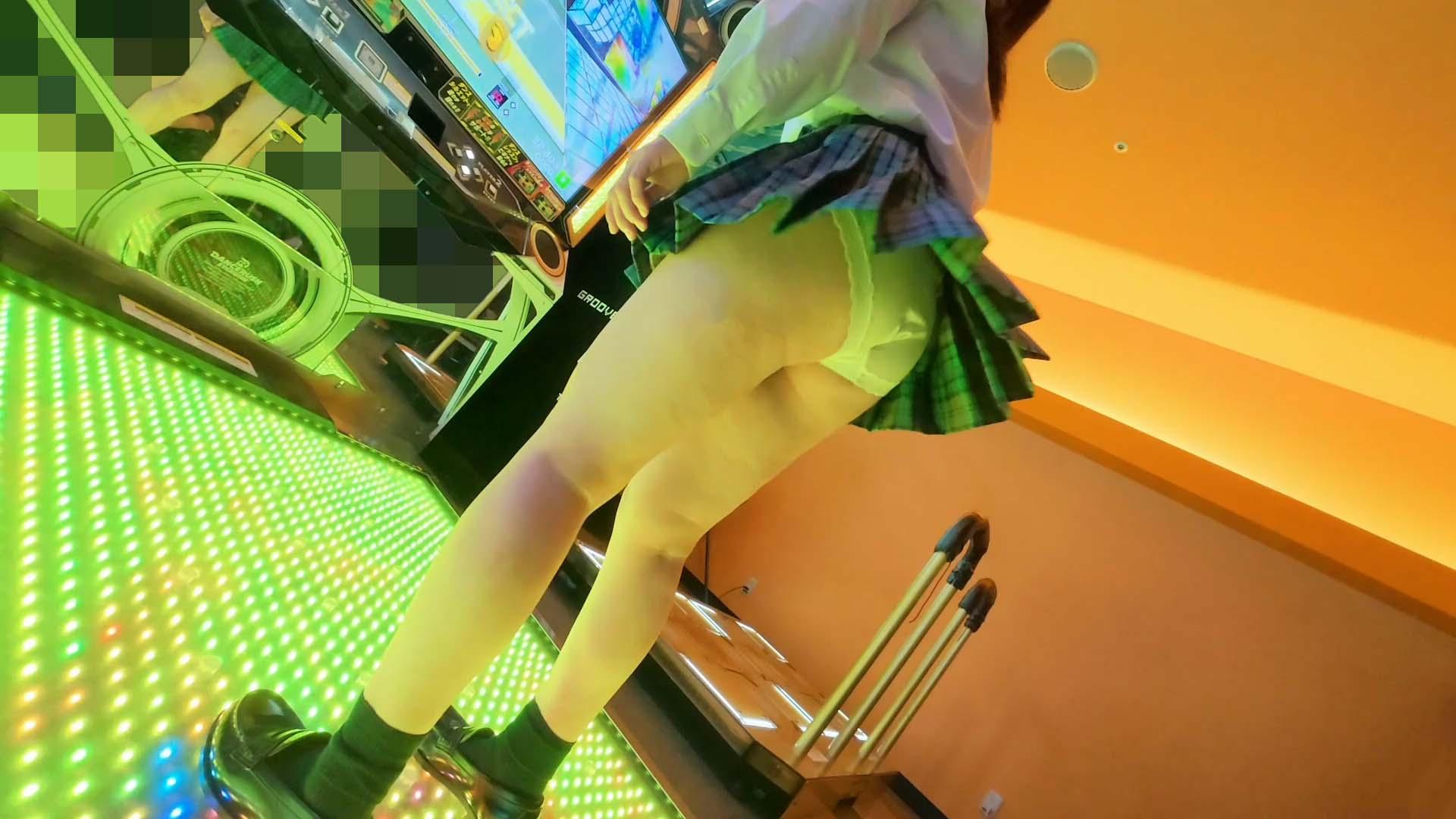 女子 ホッケー 胸 チラ 